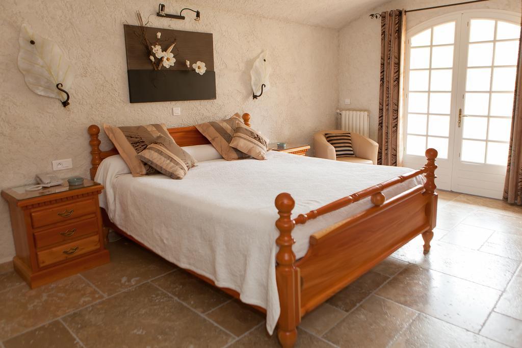 L' Escapade Hotel & Restaurant Le Pradet Luaran gambar