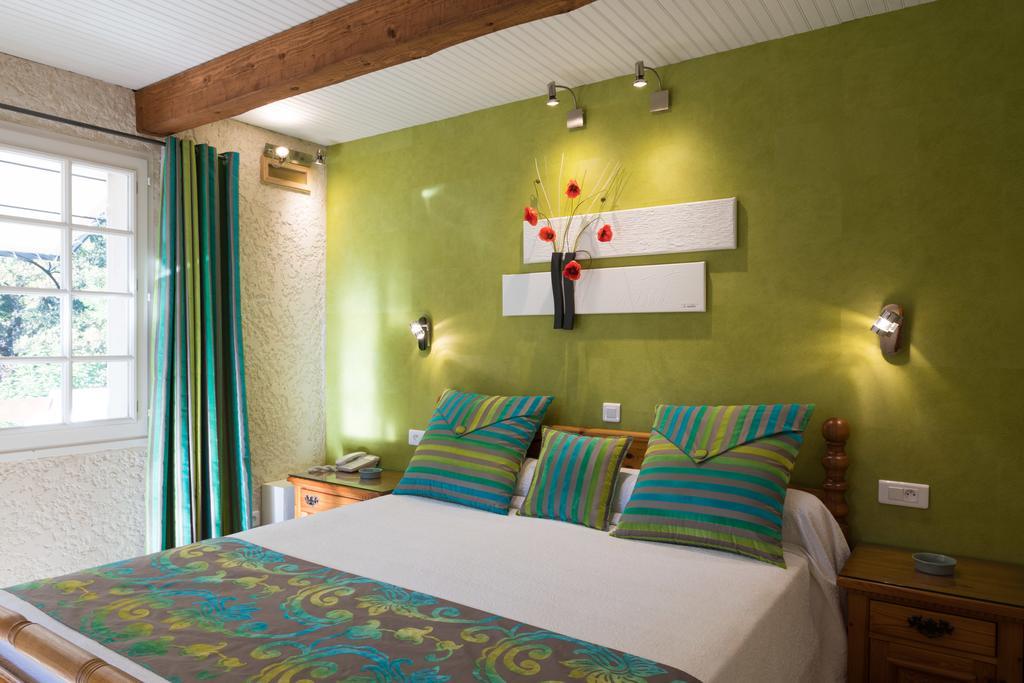 L' Escapade Hotel & Restaurant Le Pradet Luaran gambar
