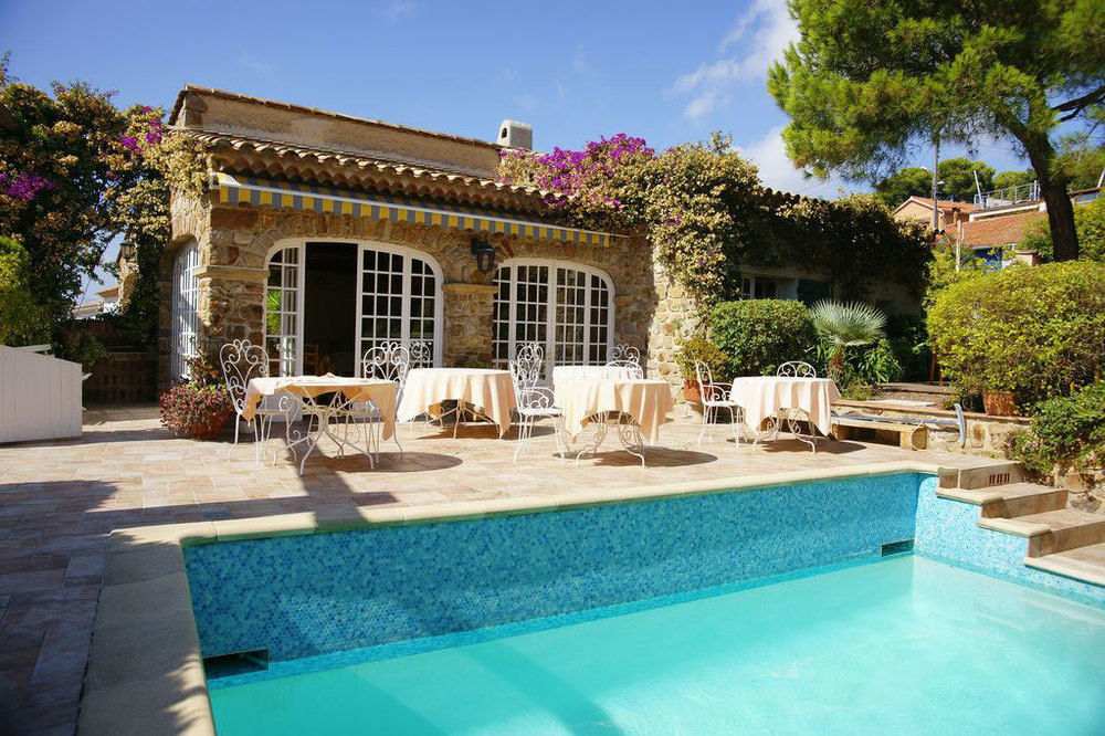 L' Escapade Hotel & Restaurant Le Pradet Luaran gambar
