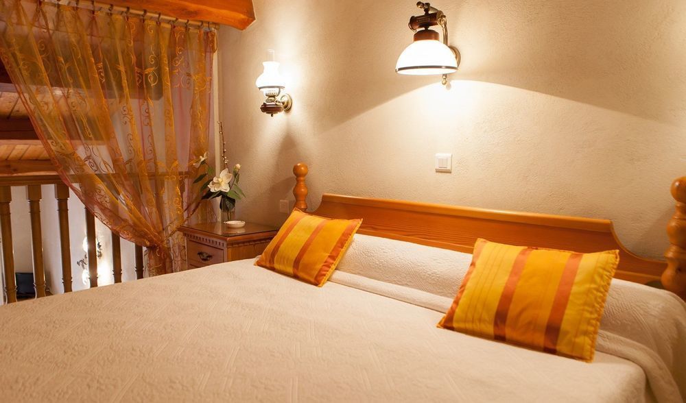 L' Escapade Hotel & Restaurant Le Pradet Luaran gambar