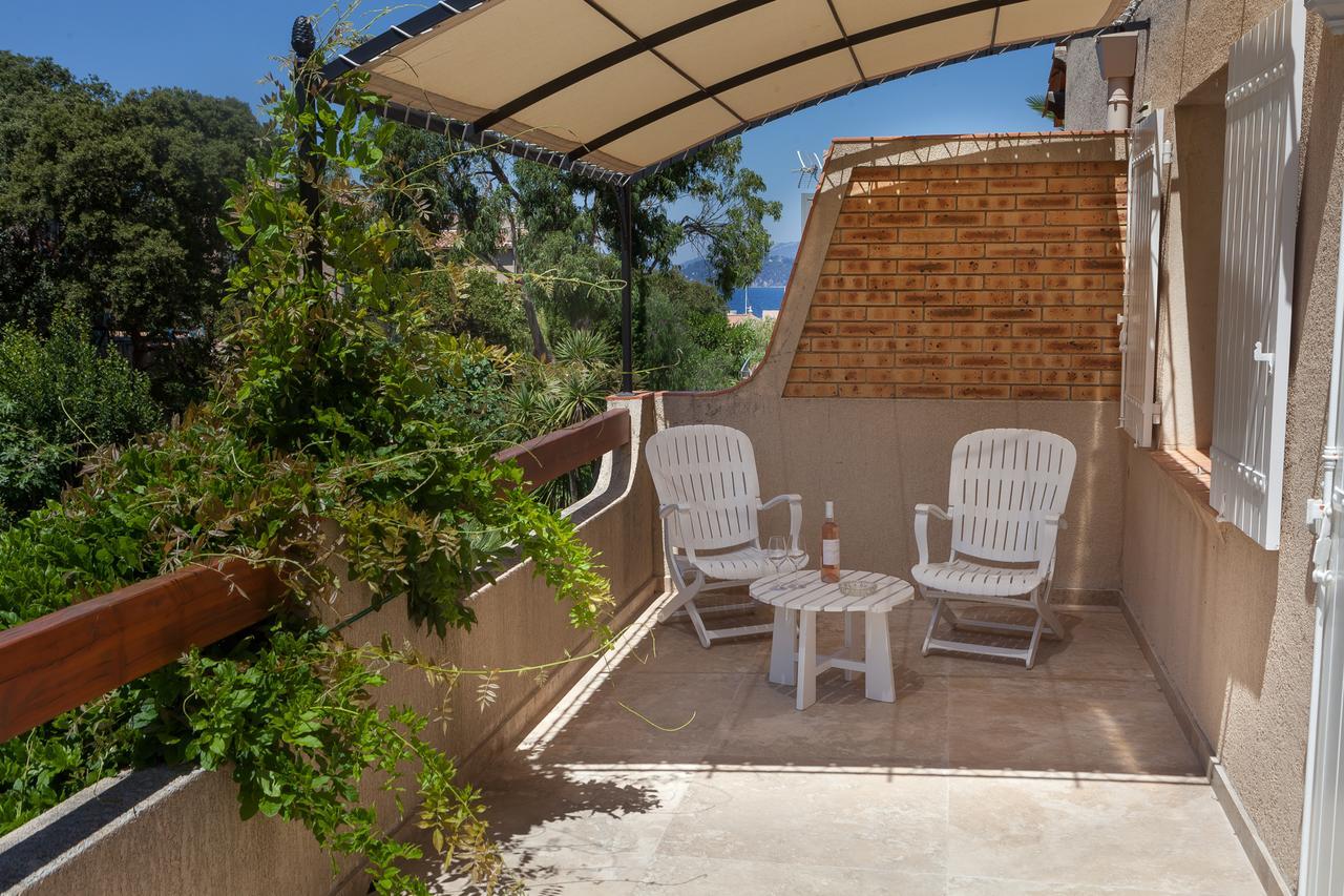 L' Escapade Hotel & Restaurant Le Pradet Luaran gambar